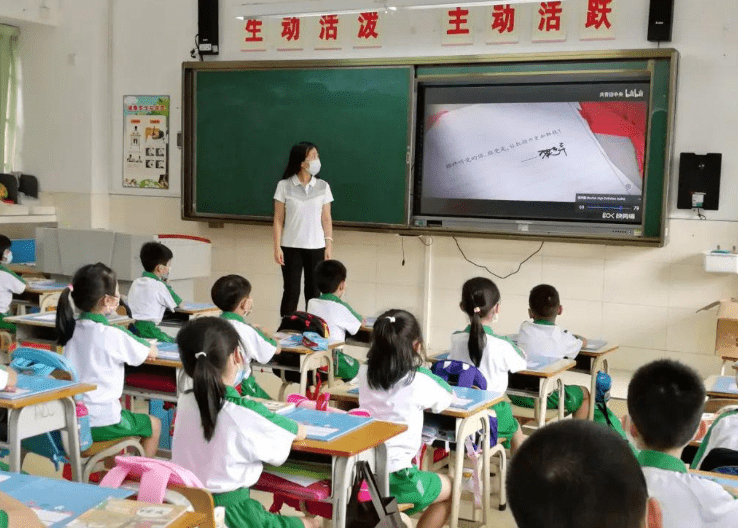 小学老师|上公立幼儿园的孩子，和私立幼儿园差别在哪儿？小学老师有话说