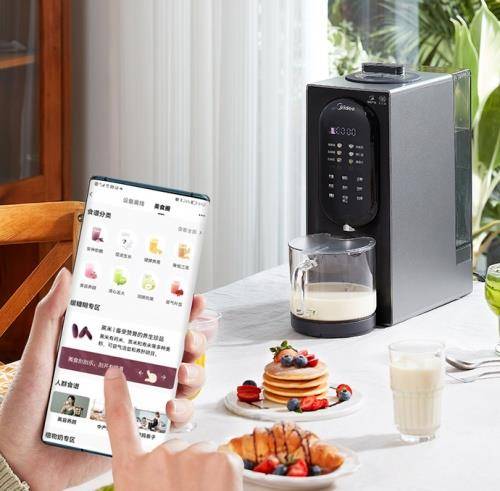 步三次|用美的全自动破壁机在家自制热饮,温暖你一整个秋季