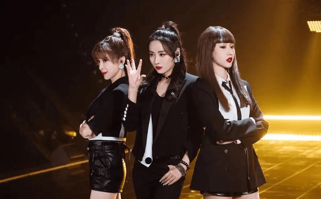 原班人马|芒果招商会来了！数十档综艺将推出续作，《明侦》《密逃》要来了