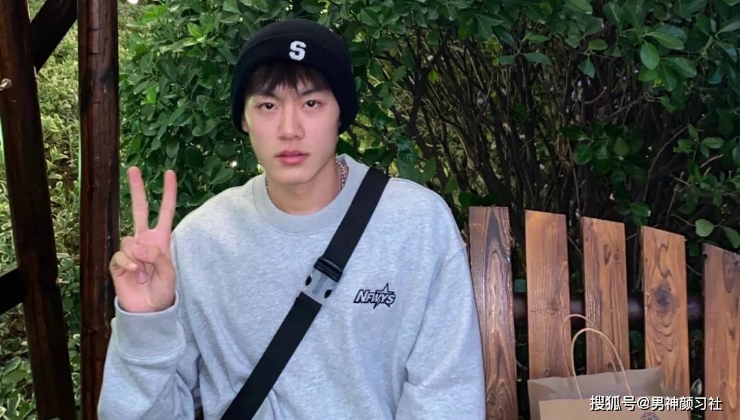 男朋友 “土味小伙”自测表！你男朋友要这么穿，请打爆他狗头