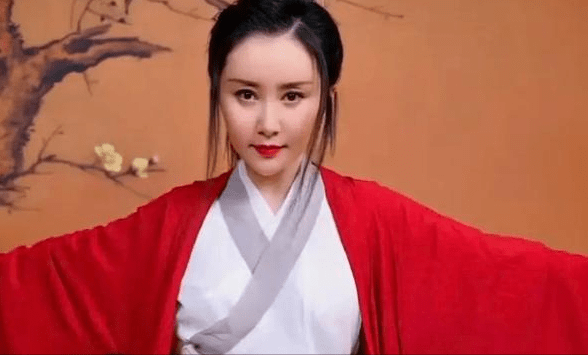 娄艺潇动脸的7位女星，一个比一个神奇，有人请医美专家鉴定自己纯天然