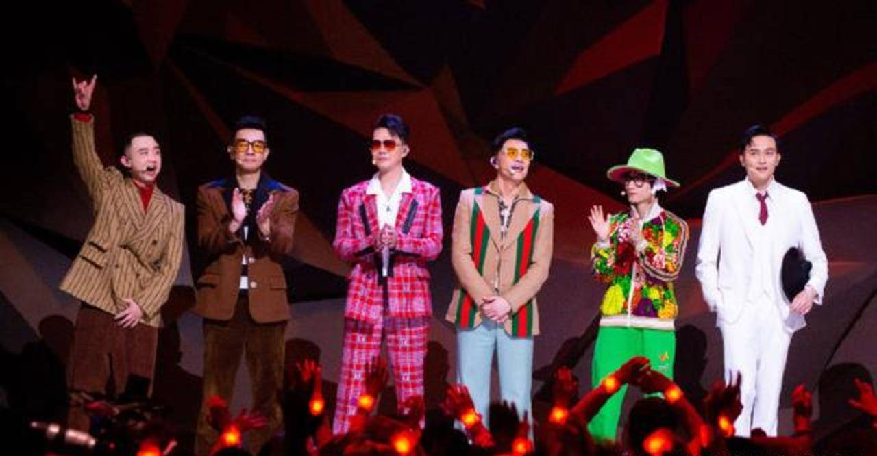 因为|《哥哥》四公淘汰赛制再变,4人离开,陈小春张晋各救1人!