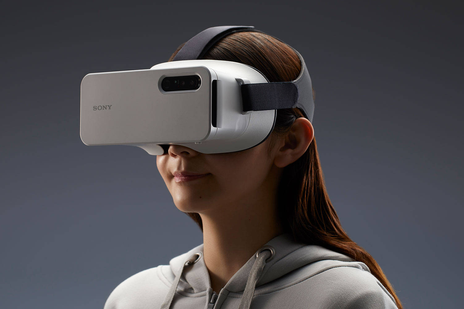 虚拟人公司次世文化获网易战略融资索尼发布vr眼镜盒子xperiaview