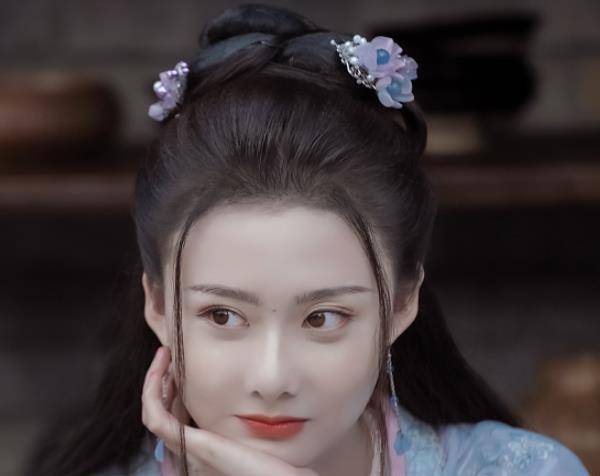 赘婿》六大女神,宋轶和五位女配都很美,导演真是太会选演员了_蒋依依