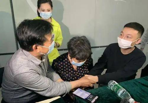 新枝|泪目！姚策起诉淮河医院曾留下“后手”，方便日后许敏再次打官司