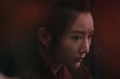 状态|毛晓彤的脸是怎么回事?难道刚要翻红,就要翻车了吗?