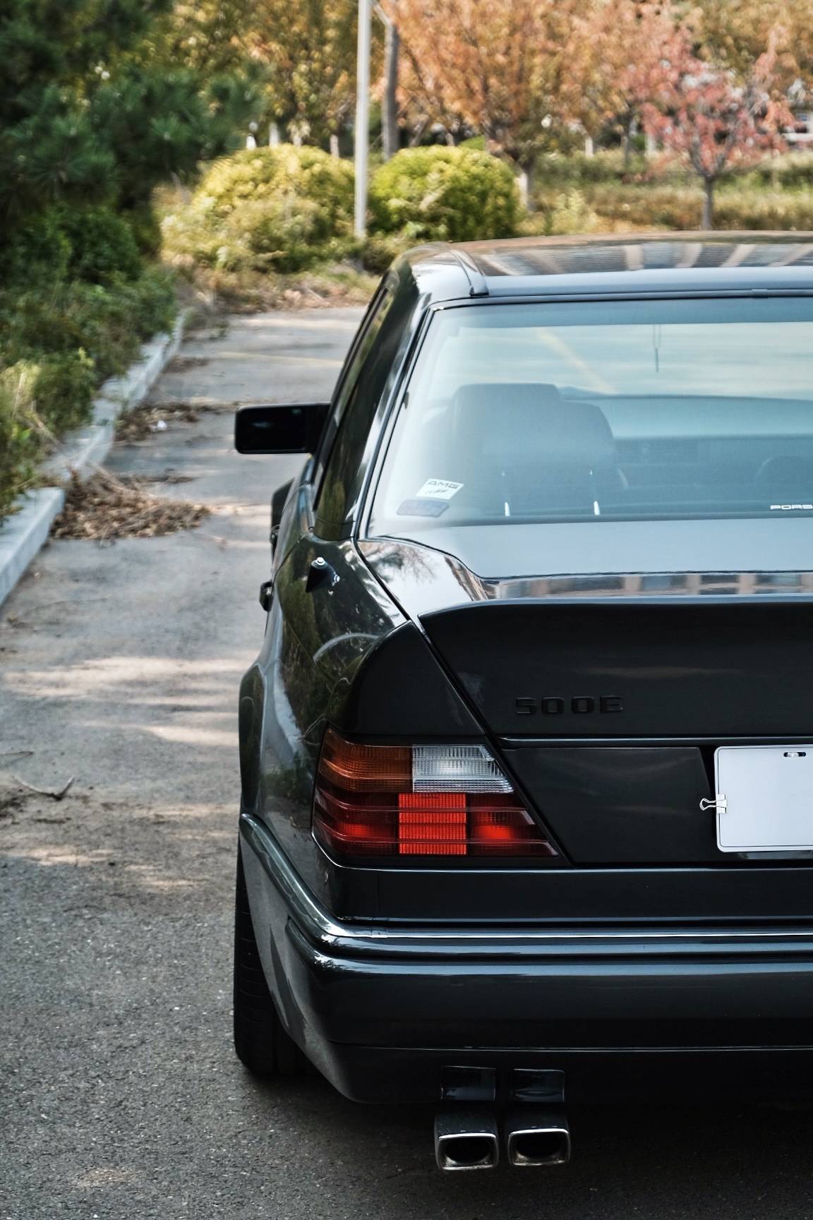 珠联璧合之作:梅赛德斯—奔驰e500amg(w124)