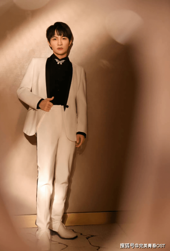 配乐|冯达创作《真相》原声音乐，周深为正义而歌 小时姑娘动情献唱