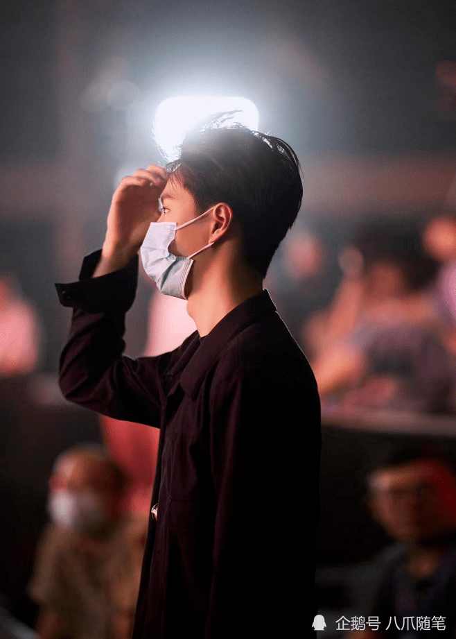 人心|王一博一个月三首主旋律歌曲，每首歌曲的出品方、发行方都让人心生骄傲