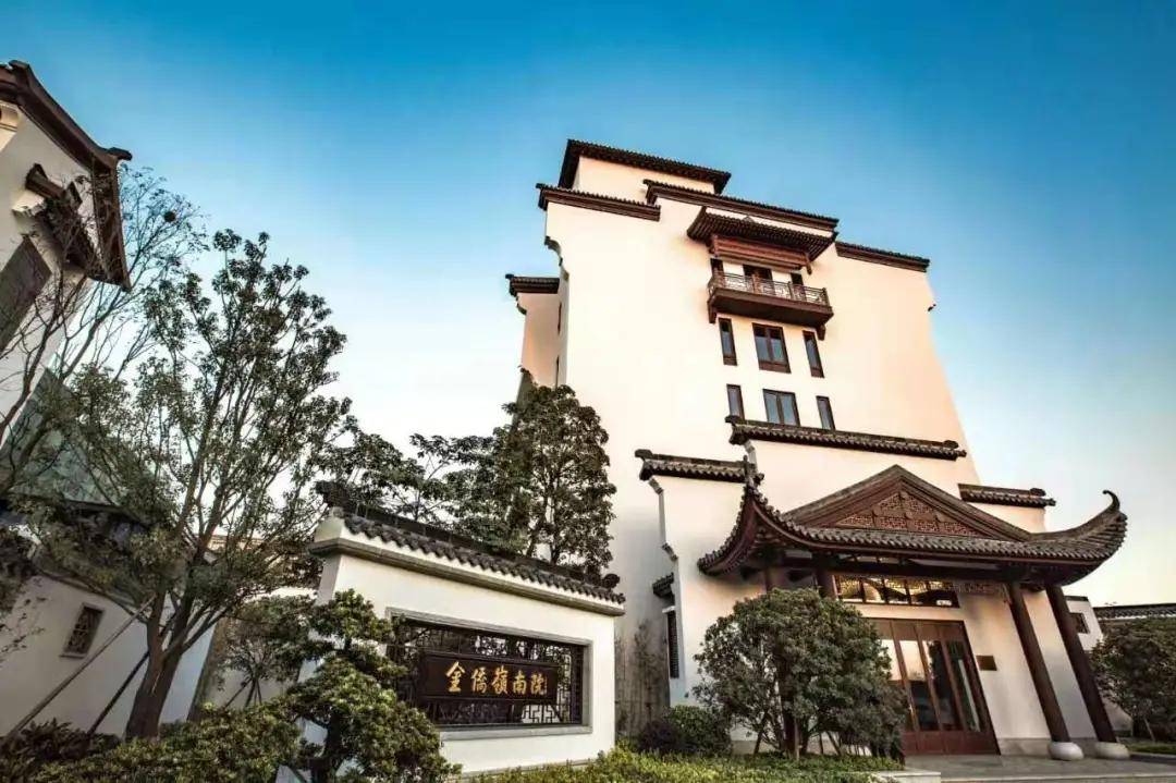 广州番禺地区别墅真面目被揭开金侨岭南院别墅曝光令人乍舌