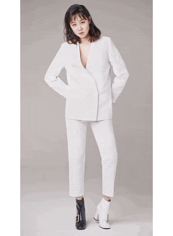 设计 40岁的女人穿衣别老一套！学会这3个穿搭技巧，你会美出新高度