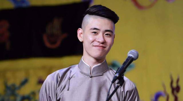 因为|一朝被蛇咬十年怕井绳，张云雷国难日小心翼翼，唯恐再被牵连