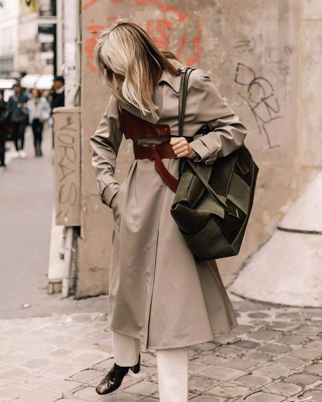 毛衣 毛衣+直筒裤= 偷偷显瘦5斤,显高五公分,气质惊艳!