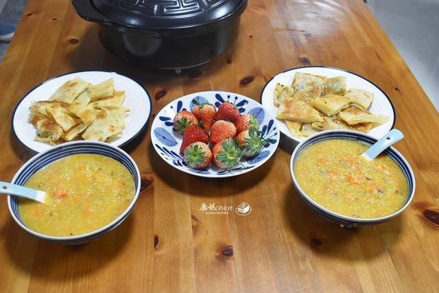 暖胃|两口子的极简早餐，只有3样，好吃营养又暖胃，方法实用跟着做吧