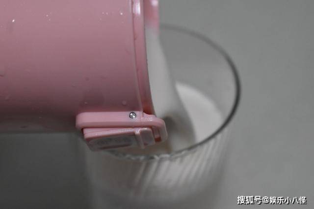 补充|早起做了一桌早餐，女儿最爱这杯，比牛奶豆浆好喝又营养补充能量