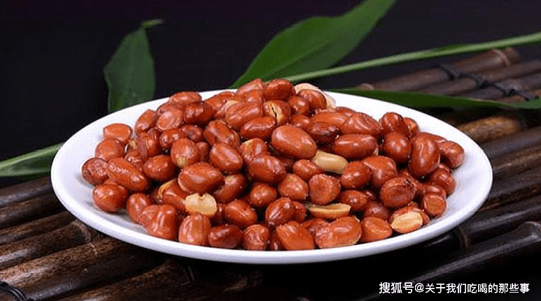 花生米不能直接油炸 想要个个香酥可口 越嚼越香 牢记3个技巧 用油