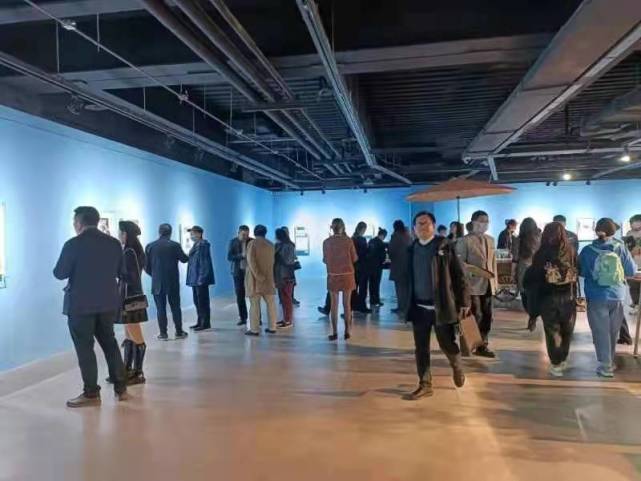 艺术|比利时艺术家达高斯版画作品在沈阳展出