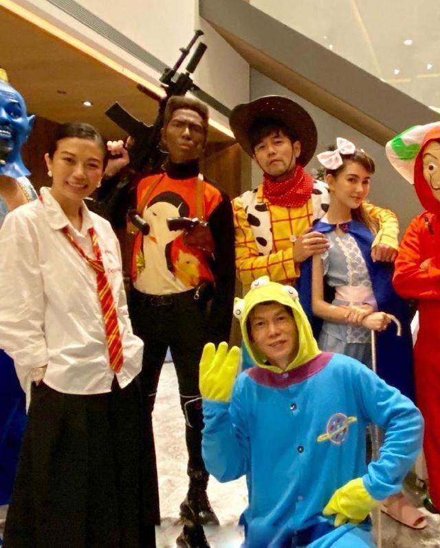 夜王 明星万圣节装扮PK，汪东城每年都让人服气，章子怡土到极致就是潮