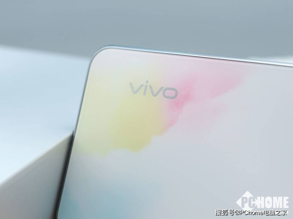 vivo S10e图赏 极致纤薄设计水彩国风富有诗意