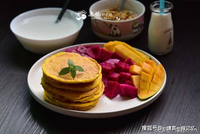 水果|早餐只有营养软饼和炖品,家人却说:“夏季吃这样的早餐就是清爽!”