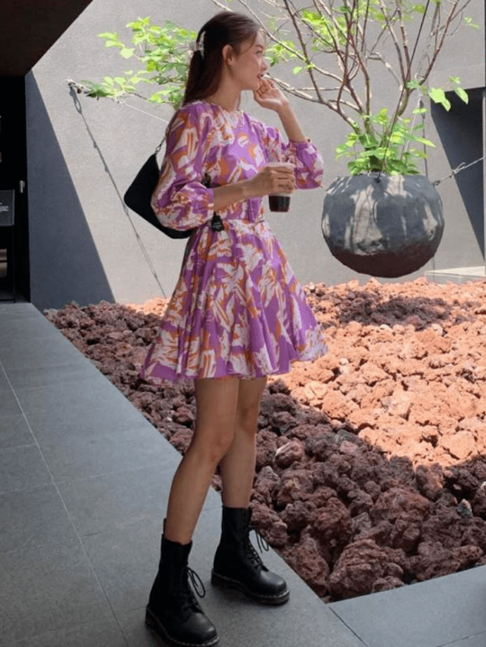 设计 女星蒋欣瘦成 Lisa 2.0？！网友：差点认不出来…