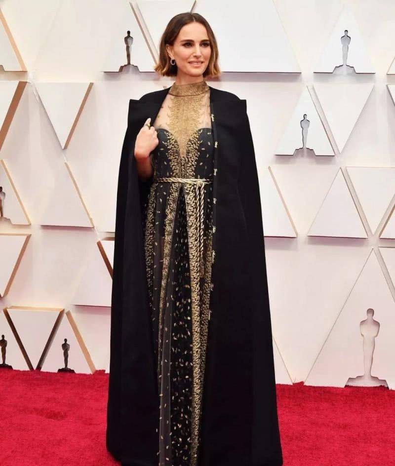 细节 大氅,斗篷,披风的区别