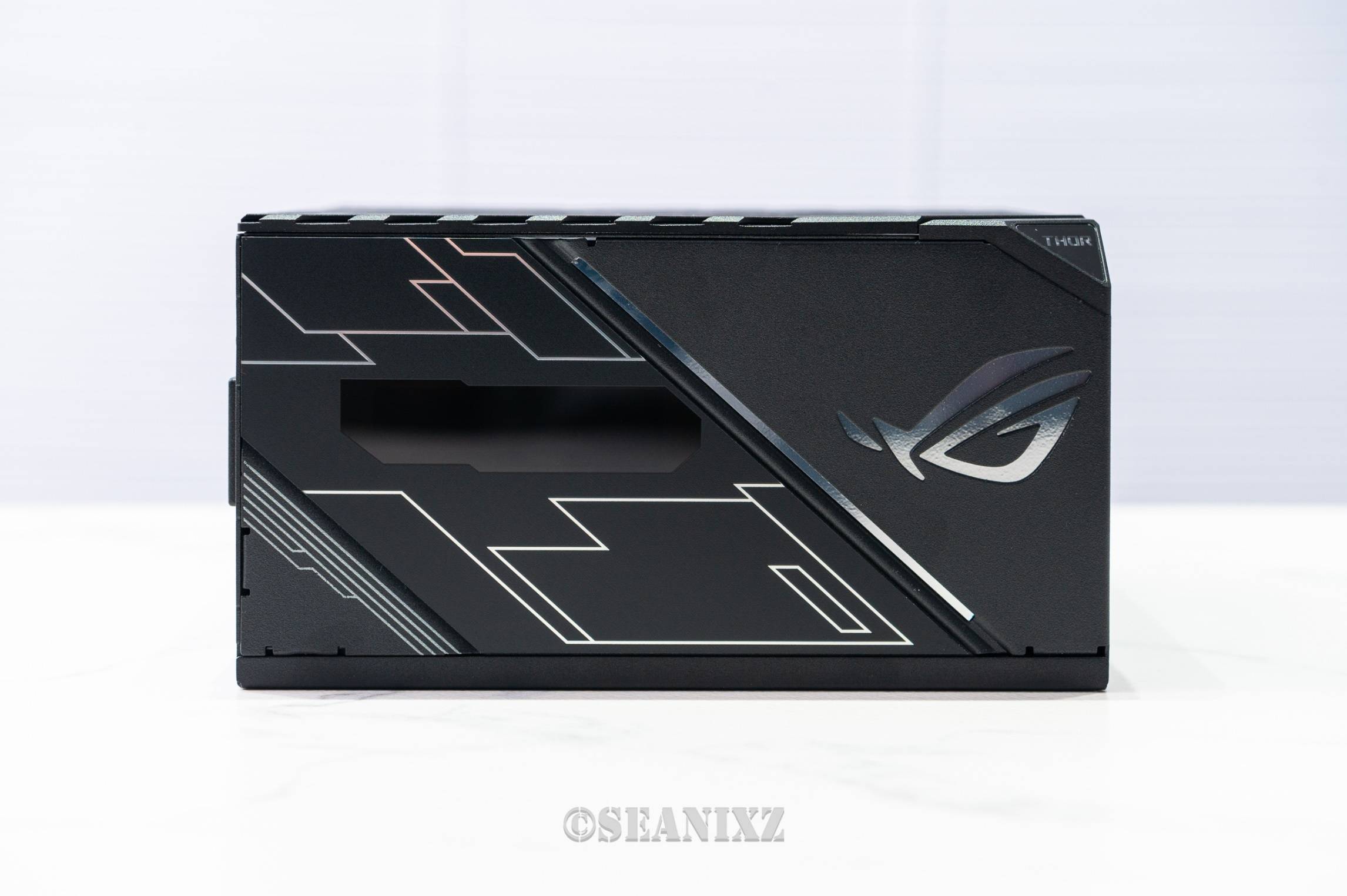 rogthor雷神850w全模组电源拆机评测