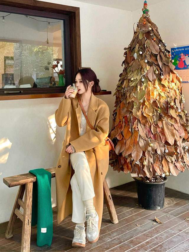 的优点 入冬以后别穿裙子腿太冷了，今冬流行这几款裤子，简约大方有气质