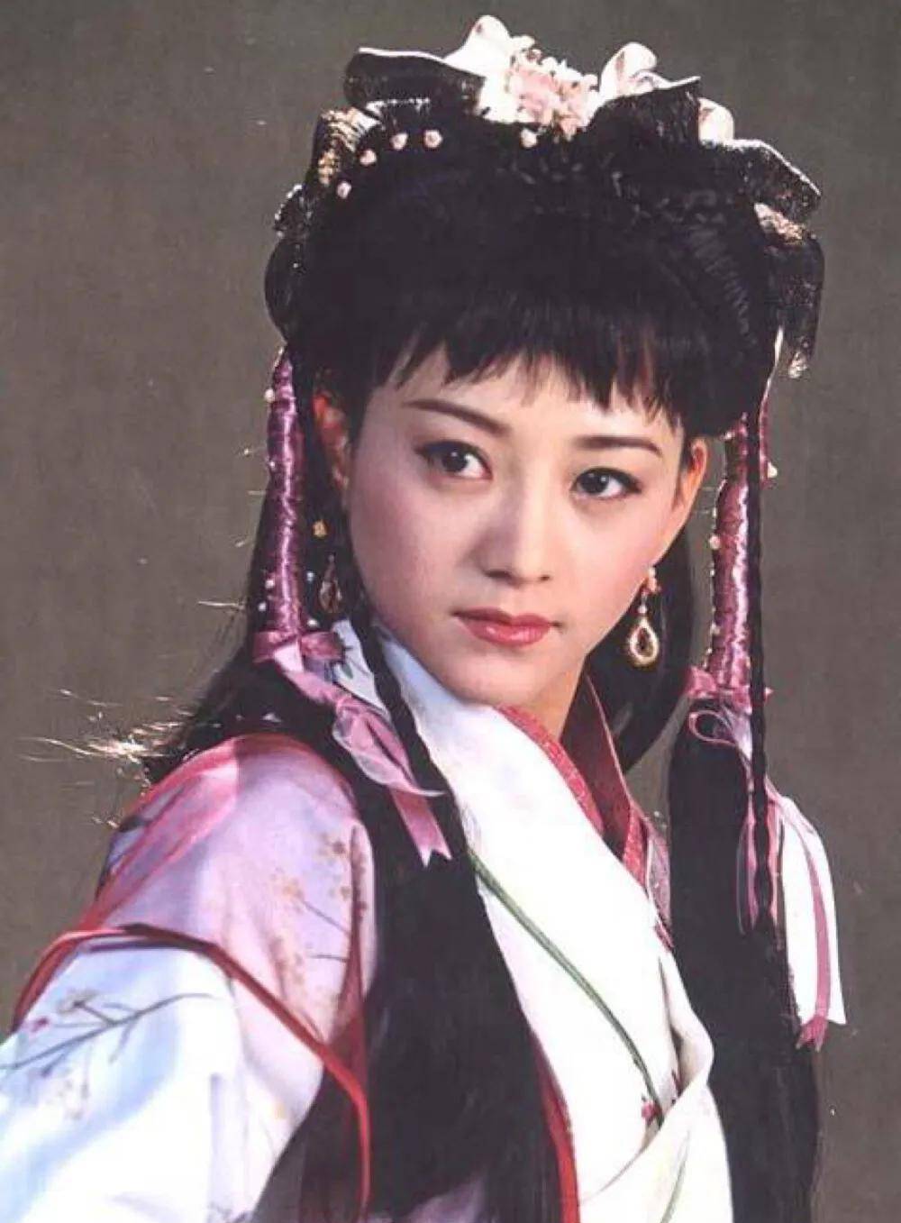 扮演者|盘点影视剧中那些难以取舍的白月光与朱砂痣