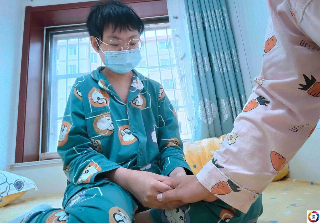 经历|父母离异后各自再婚，在我生病后妈妈再次结束婚姻，前来照顾我