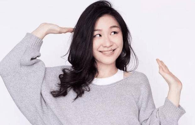 喜剧|金靖参加《一年一度喜剧大赛》被淘汰，黄渤：聪明一点就不该来