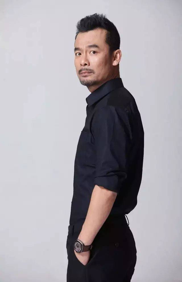 原创曾当了21年的老兵,从小角色成为银幕铁汉,生活低调妻子很神秘