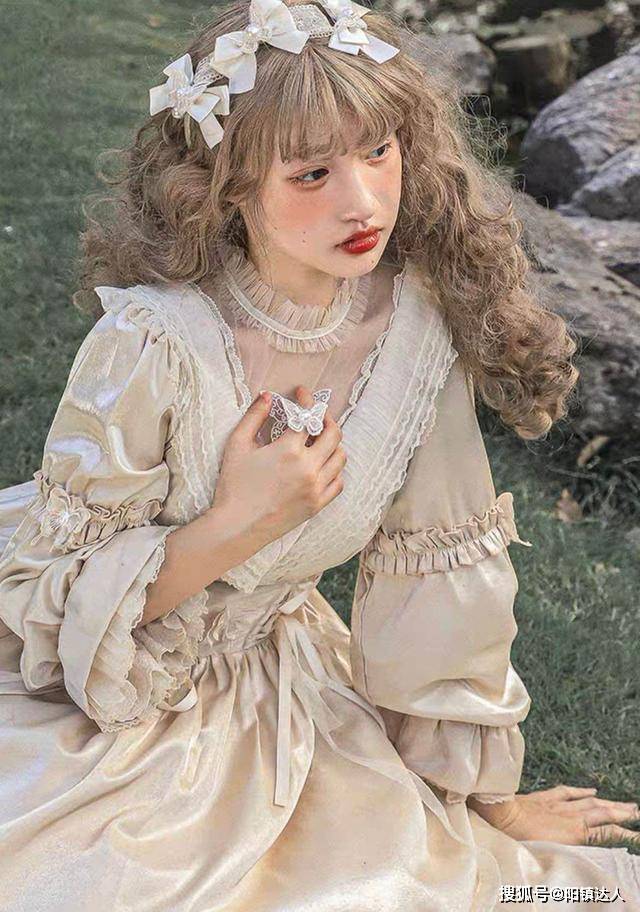 洛丽塔 还原“中世纪的浪漫”!优雅端庄的洛丽塔裙子,越看越喜欢