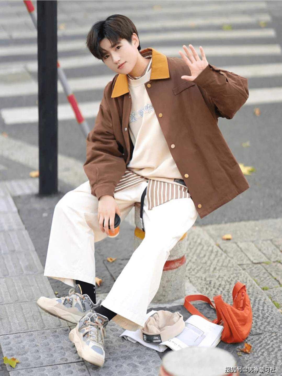颜色 颜值与温度共存！少年感风格穿搭的男生是最讨人喜欢的