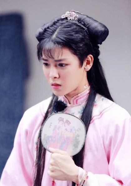 电视剧护心侯明昊花絮 5679d08080664f51b7f71ad2a52b7250.png