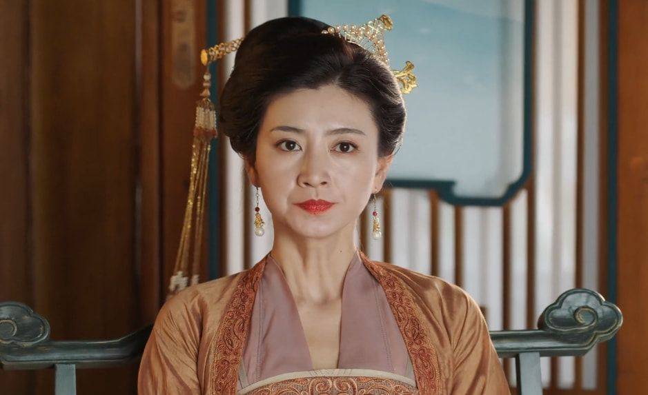 李府|鞠婧祎新剧又“扑”了，豆瓣开分仅4.3，只怪她的古装实在太美了