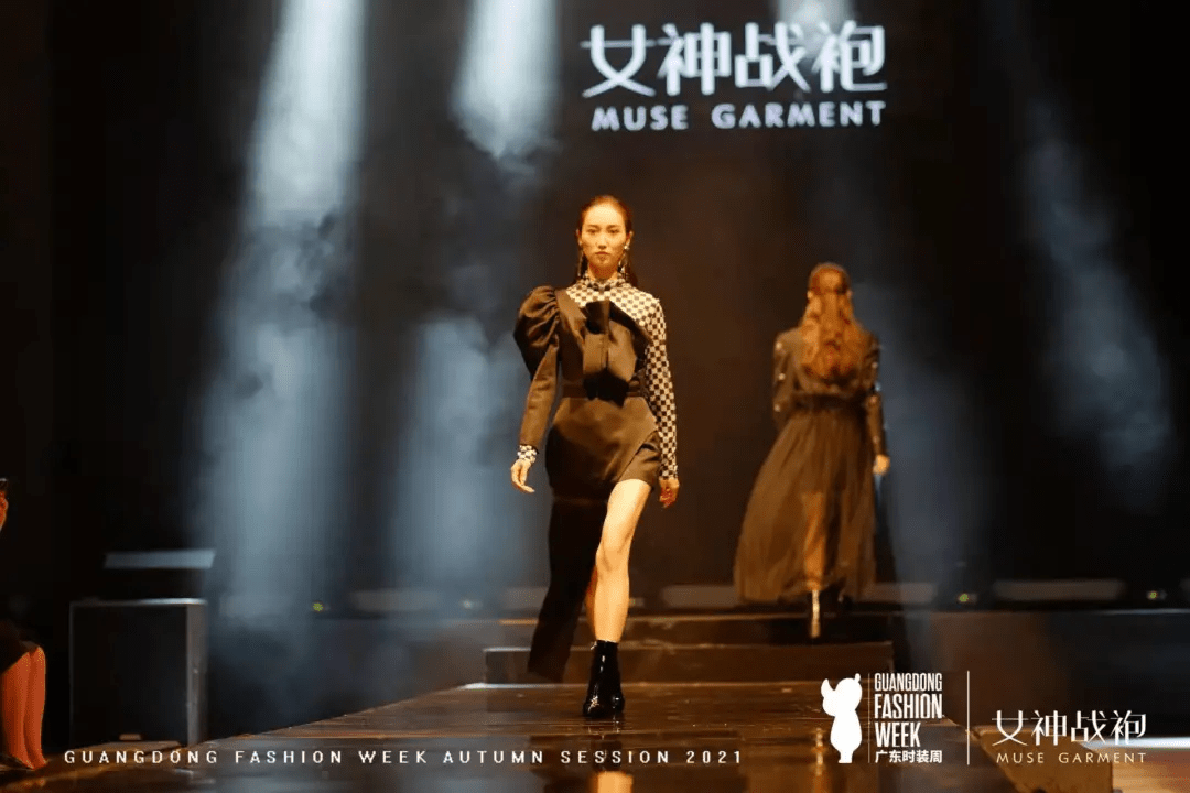 广东时装周中山沙溪分会场女神战袍冬季新品发布会成功举办