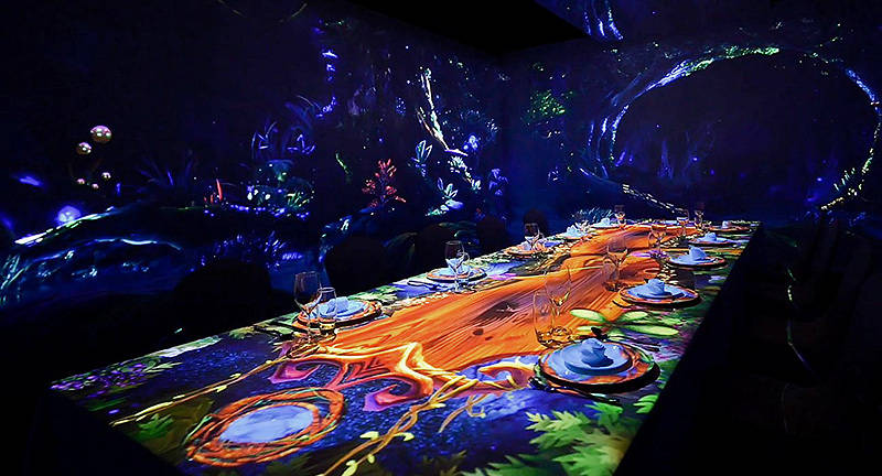 被众多商家选择改造的5d全息光影餐厅有什么优势?