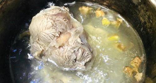 佼佼者|出乎意料的简单，卤牛腱是早餐快手菜中佼佼者，其中有关键告诉你