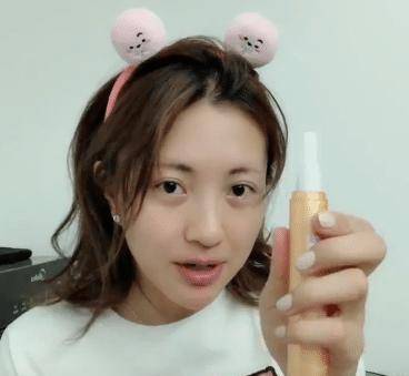 包文婧邓紫棋晒出一款祛斑乳膏，因价格便宜被忽视，用后斑斑点点消失了