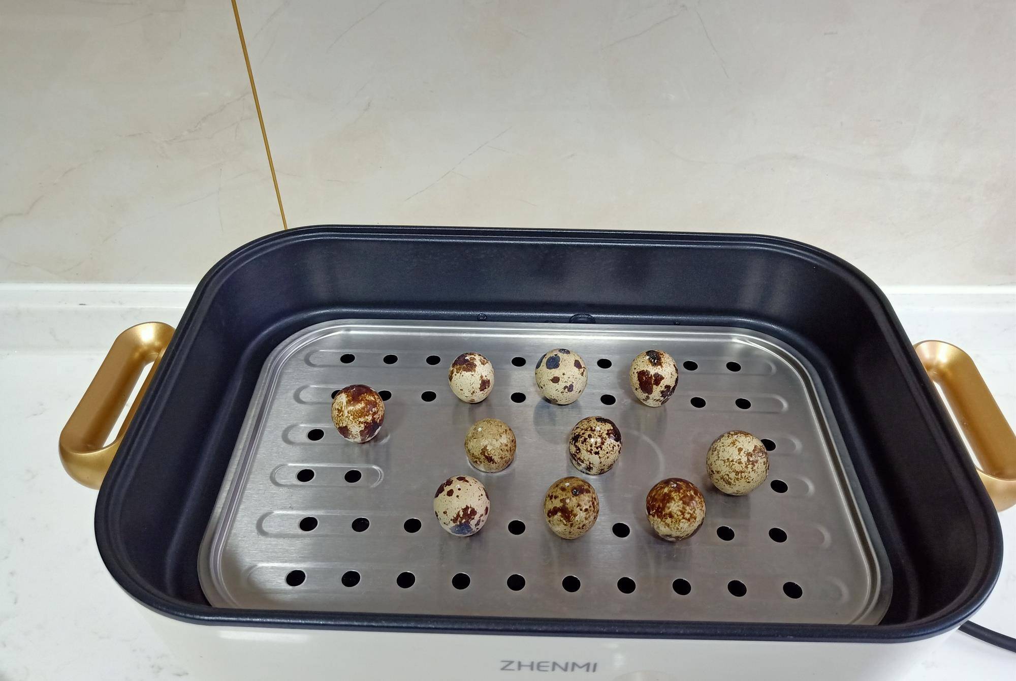 神兽|娘儿俩的早餐火了,不要低估神兽的胃口,满满一桌,转身就光盘