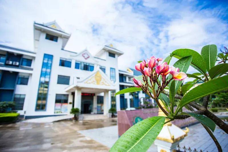 全院信息系统整体上云西双版纳州傣医医院焕新升级