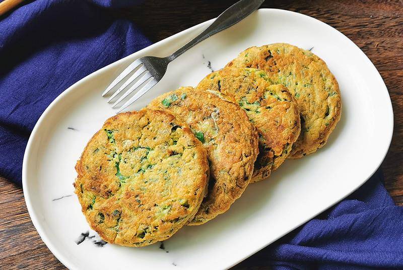 做法|勤快宝妈家早餐主食，外焦里嫩口口香，网友：羡慕你家孩子！