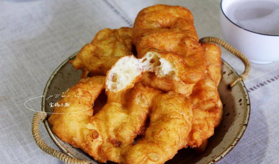 做法|晒晒我家早餐，油条油饼大PK，比买的都好吃，网友：秘方拿来