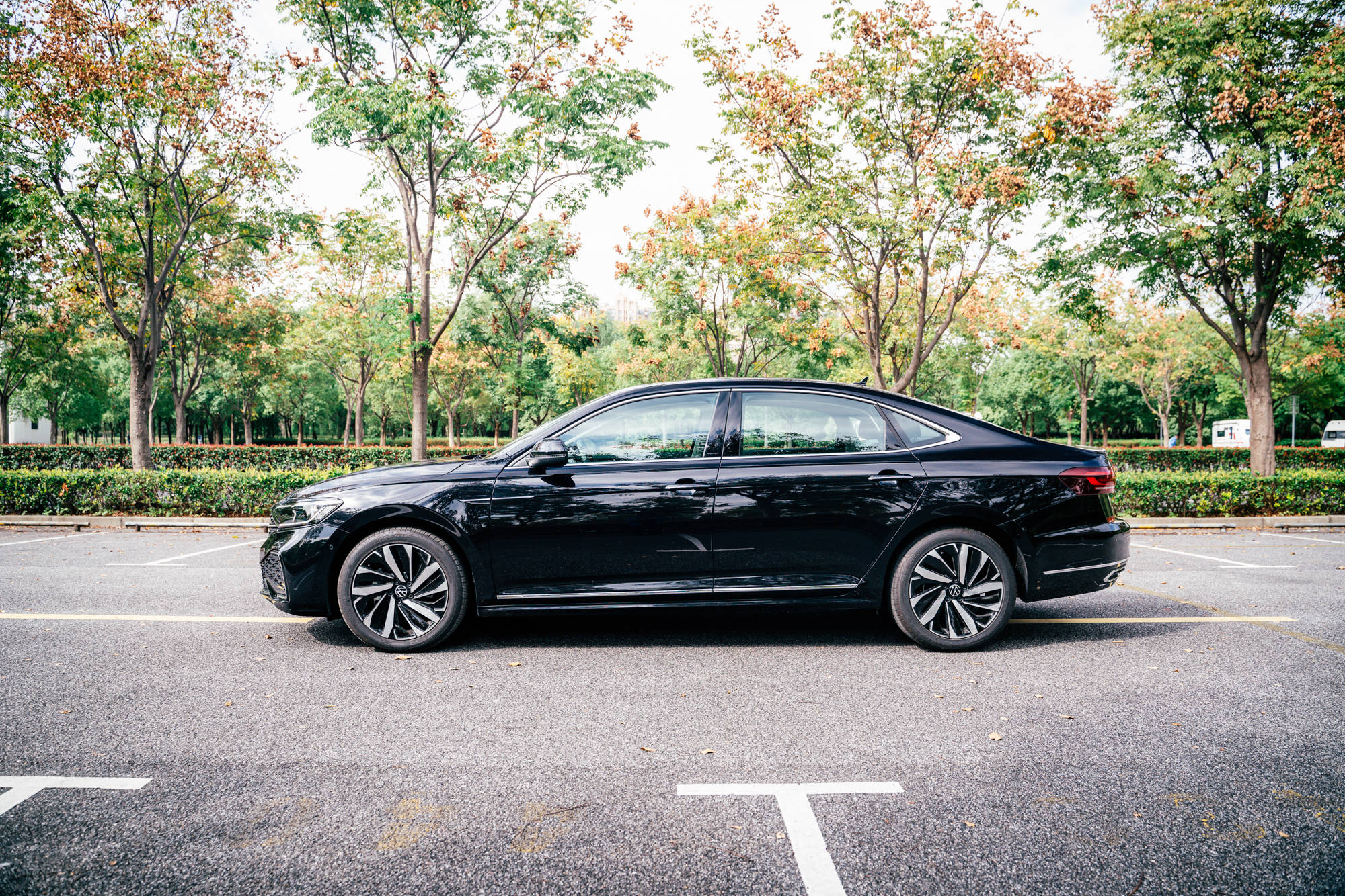 弹车试驾:上汽大众新帕萨特,秀外慧中的中庸之选_搜狐汽车_搜狐网