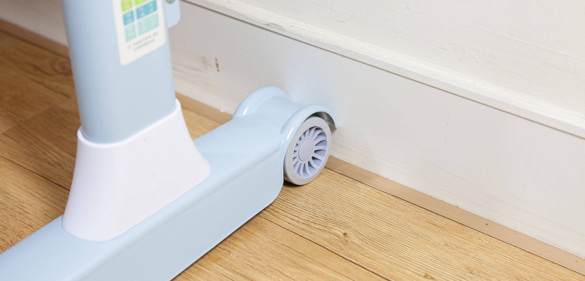 双11儿童桌选购指南-附科贝森儿童学习桌套装使用体验