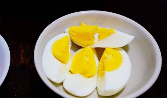 电饭煲|晒晒我家的早餐，好吃不将就，每天丰盛一大桌，营养味美