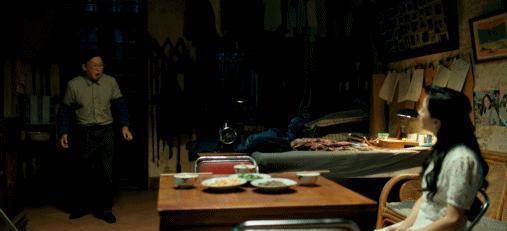 职场|不愧是她，吃个盒饭吃出了收视第一