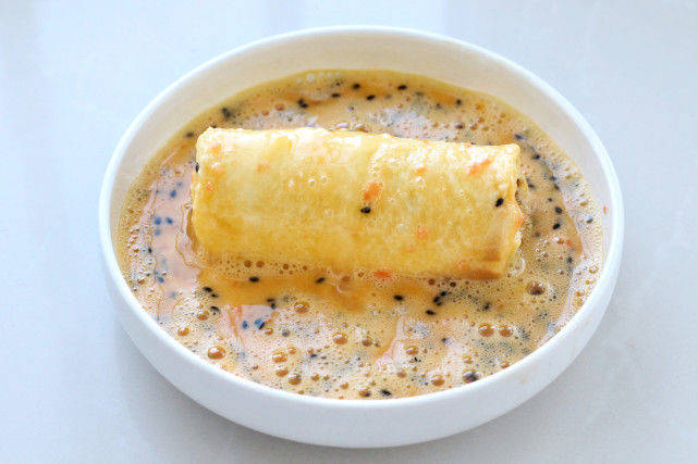 时间|把剩吐司做成营养早餐，一口平底锅就能搞定，细腻美味浓郁拉丝！