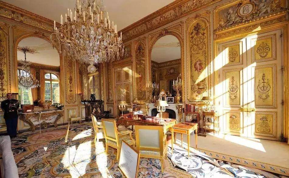 爱丽舍宫：精美高贵，被称为法国的“心脏”